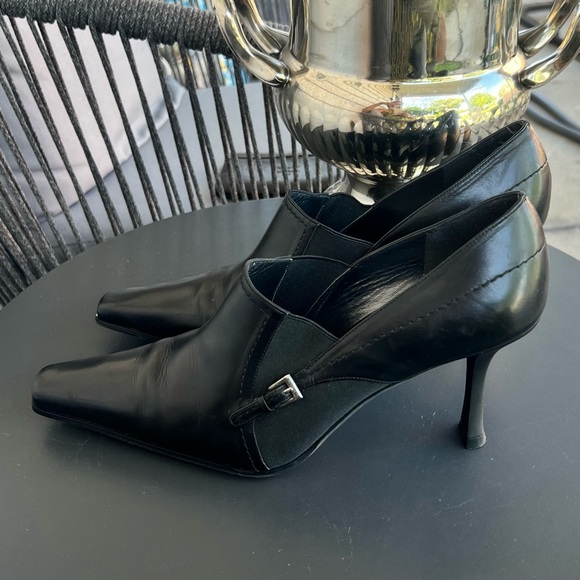 Stuart Weitzman Leather Pumps Size 10 Black Great Condition - Picture 2 of 11